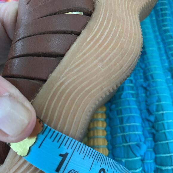 VINTAGE 70s/80s FAMOLARE "HI THERE" WAVY SOLE LEATHER WEDGE SANDAL - Picture 11 of 11